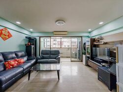 Blk 325 Jurong East Street 31 (Jurong East), HDB Executive #575657221